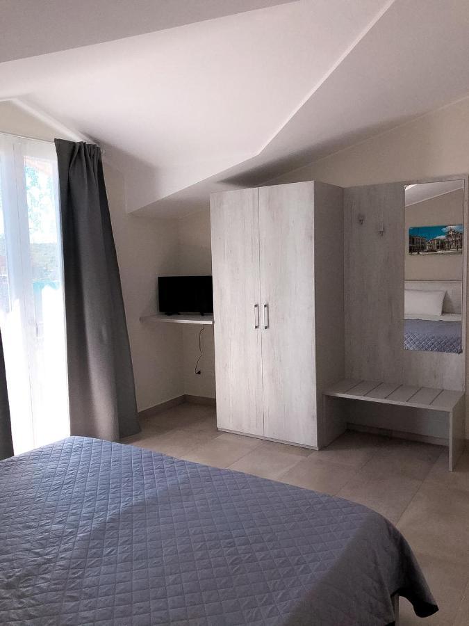 Casa Vacanze La Conca San Giovanni La Punta Buitenkant foto